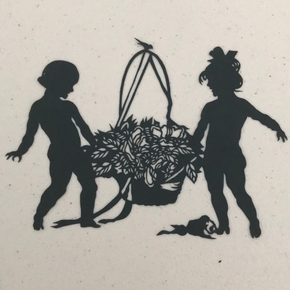 🔥ON SALE🔥Kids Carry Flowers 💖 Handmade PaperCut Silhouette Scherenschnette - Picture 1 of 6